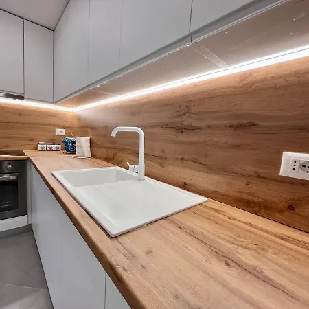 Blue Luxury Duplex * Дуррес