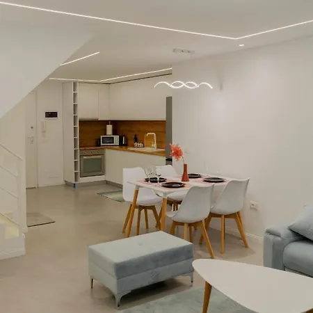 Blue Luxury Duplex Appartement Durrës